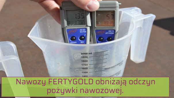 Nawozy Fertygold firmy Calfert obniżają odczyn pożywki nawozowej do fertygacji.